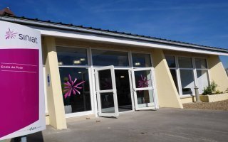 À Auneuil, SINIAT crée un lieu d’accueil pour ses clients et prescripteurs - Batiweb
